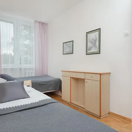 Comfy & Spacious By Renters Apartment