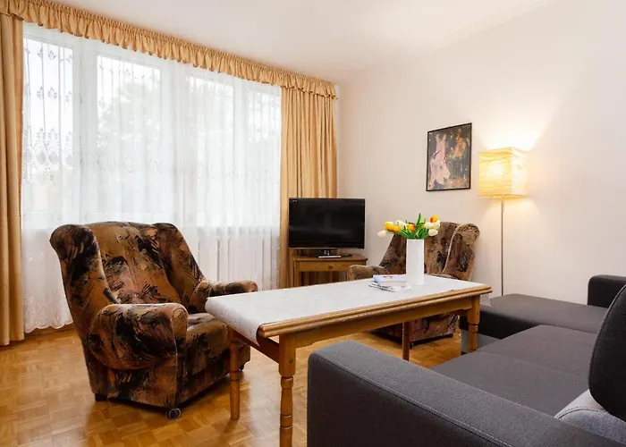 Apartamento Comfy & Spacious By Renters